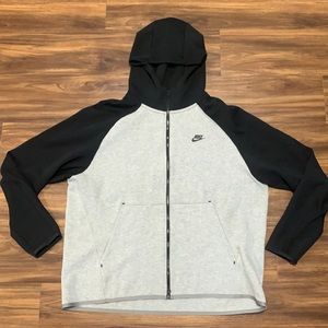 Nike Jacket Mens XXL Gray/Black (double zipper)
